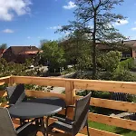 Doerpshus Im Strandnahen Bojendorf