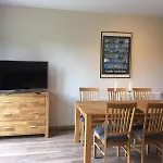 Doerpshus Im Strandnahen Bojendorf Apartament Fehmarn