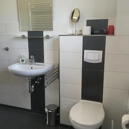 Doerpshus Im Strandnahen Bojendorf Apartmán *