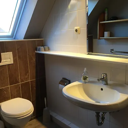 Dörpshus Im Strandnahen Bojendorf Fehmarn
