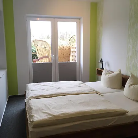 Doerpshus Im Strandnahen Bojendorf * Fehmarn