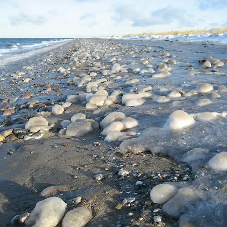 Doerpshus Im Strandnahen Bojendorf Appartement