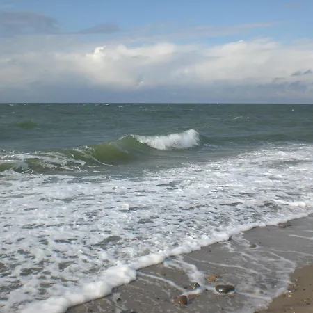 Doerpshus Im Strandnahen Bojendorf Appartement Fehmarn